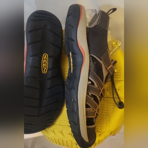 Keen Kanyon Brown Sandals Size 12 main image 4